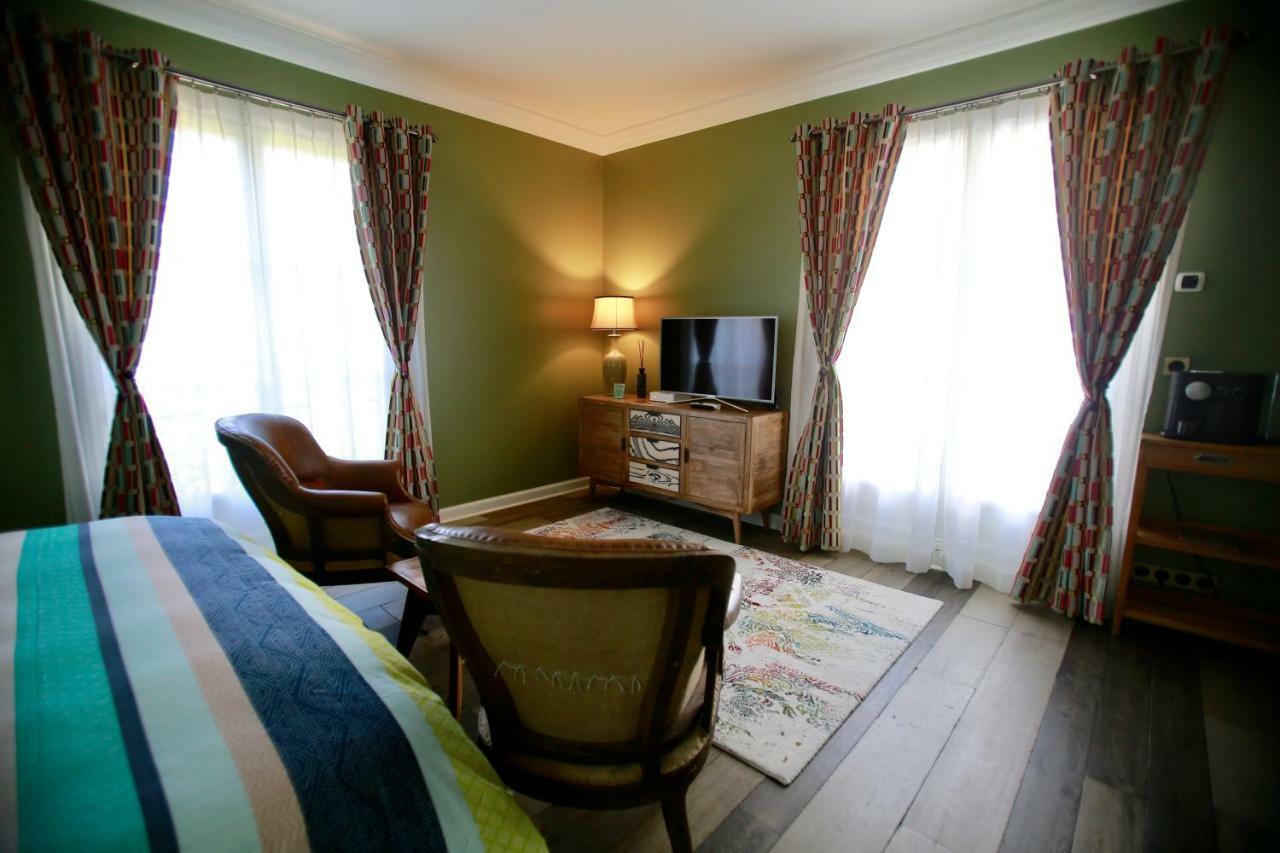 Le Talisman Bed & Breakfast Saint-Germain-en-Laye Exterior photo